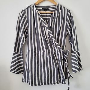 🌹Banana Republic Striped Wrap Top w/Bell Sleeves